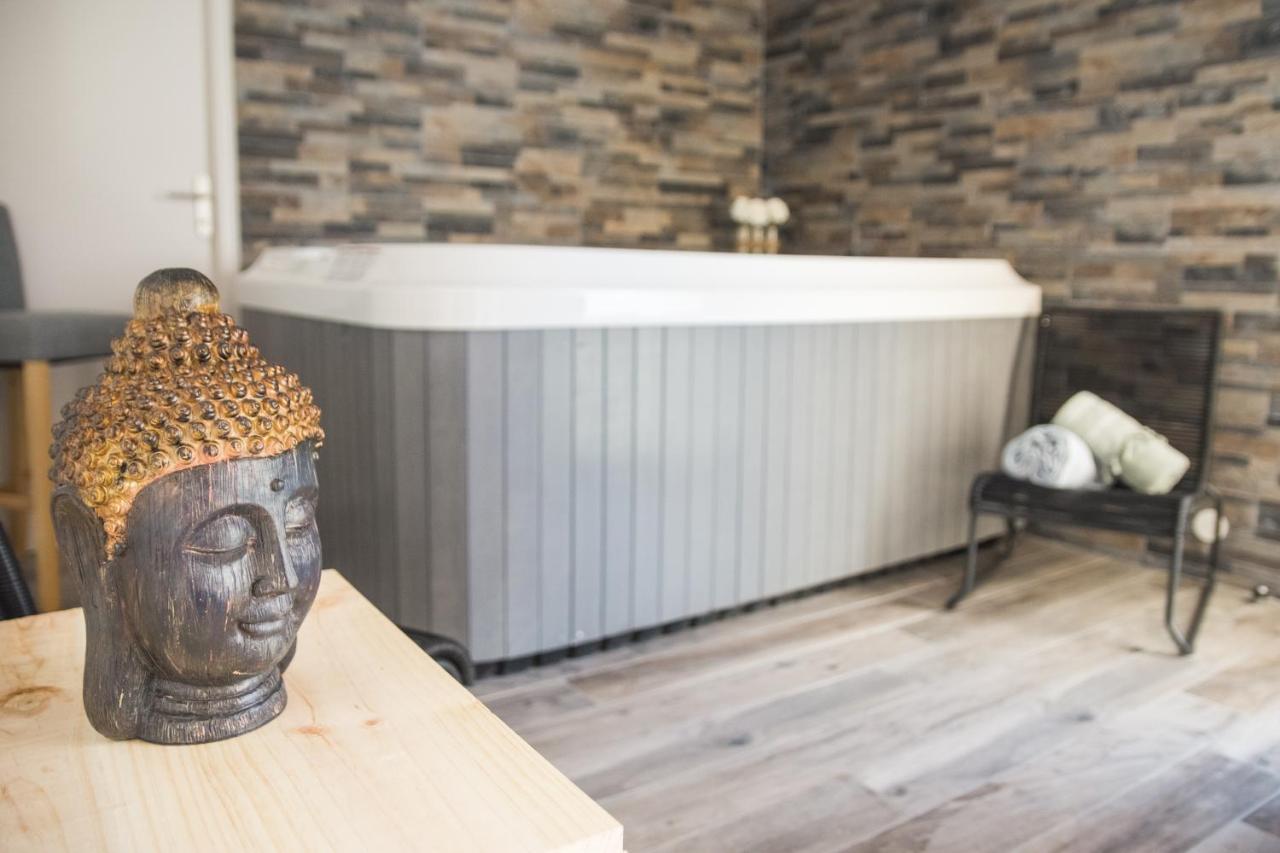 Suite Avec Jacuzzi Privatif Barcares Plage Le Barcarès エクステリア 写真